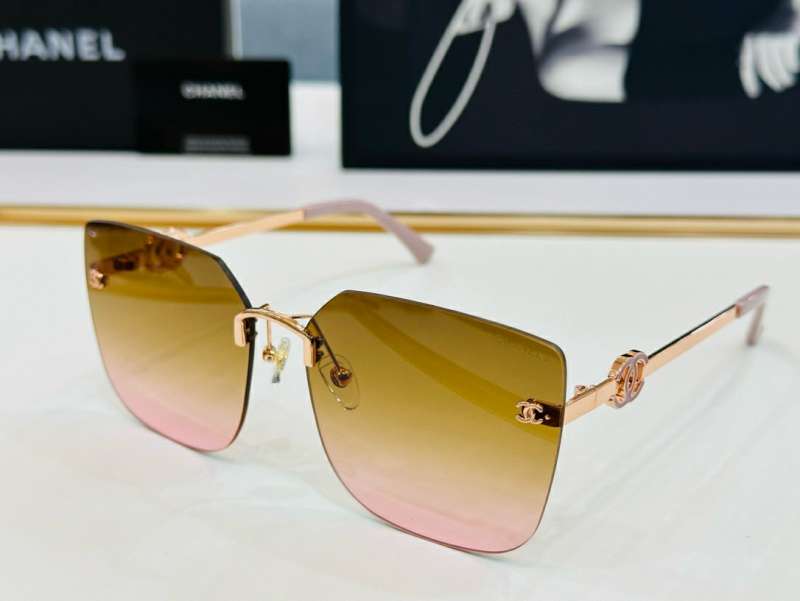 Picture of Chanel Sunglasses _SKUfw56969904fw